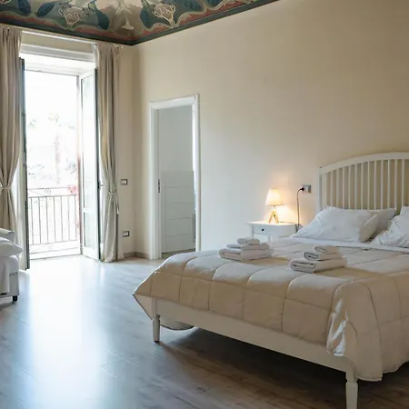 Matteo Bonello - Fianco Cattedrale Bed & Breakfast