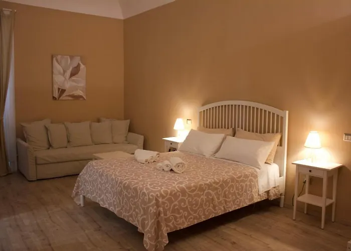 לינה וארוחת בוקר Matteo Bonello 4*