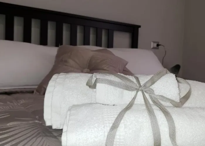 Matteo Bonello לינה וארוחת בוקר 4*