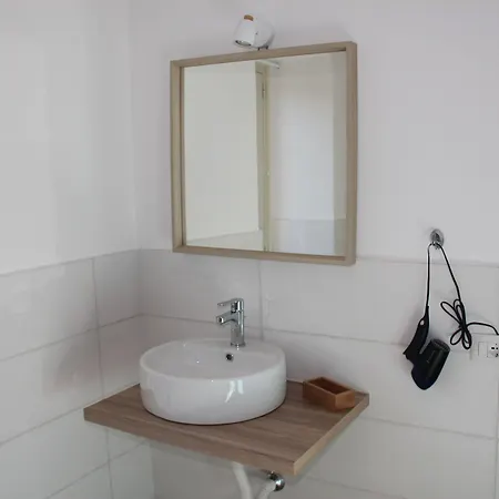 Matteo Bonello Panzió 4*