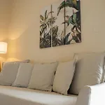 Matteo Bonello - Fianco Cattedrale B&B 4*